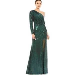 MAC DUGGAL Green Sequined One Sleeve Draped Gown